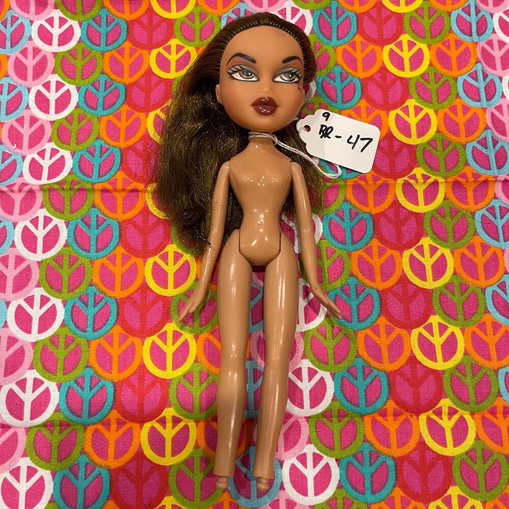 Bratz Yasmin Doll - X-Press it Yasmin No. 47 Lot 9 Nude Fashion Doll Only